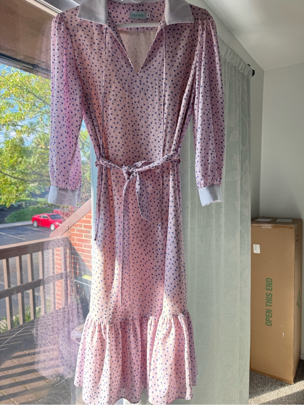 Soprano Pink Floral Long-Sleeve Midi Dress with White Collar